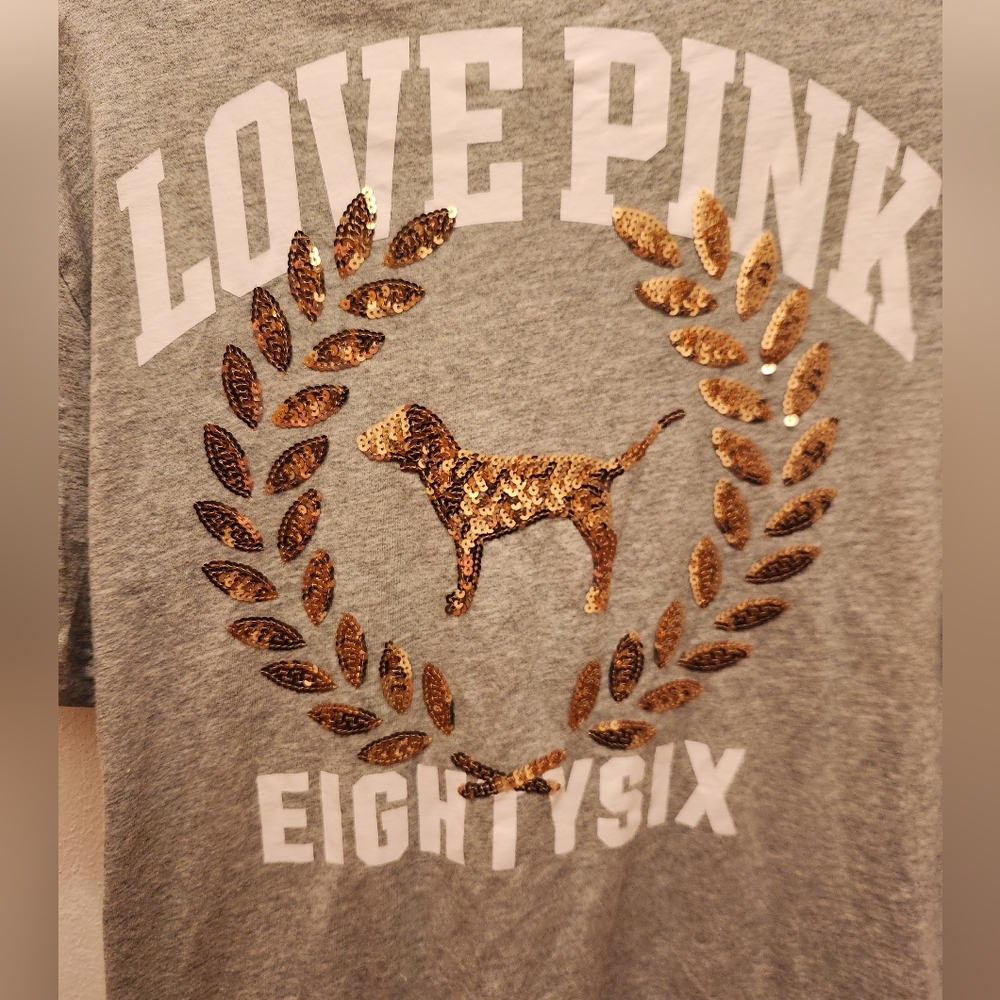 PINK Victoria's Secret Grey Crewneck Pocket Tee with Sequined Back Size M - Picture 3 of 5